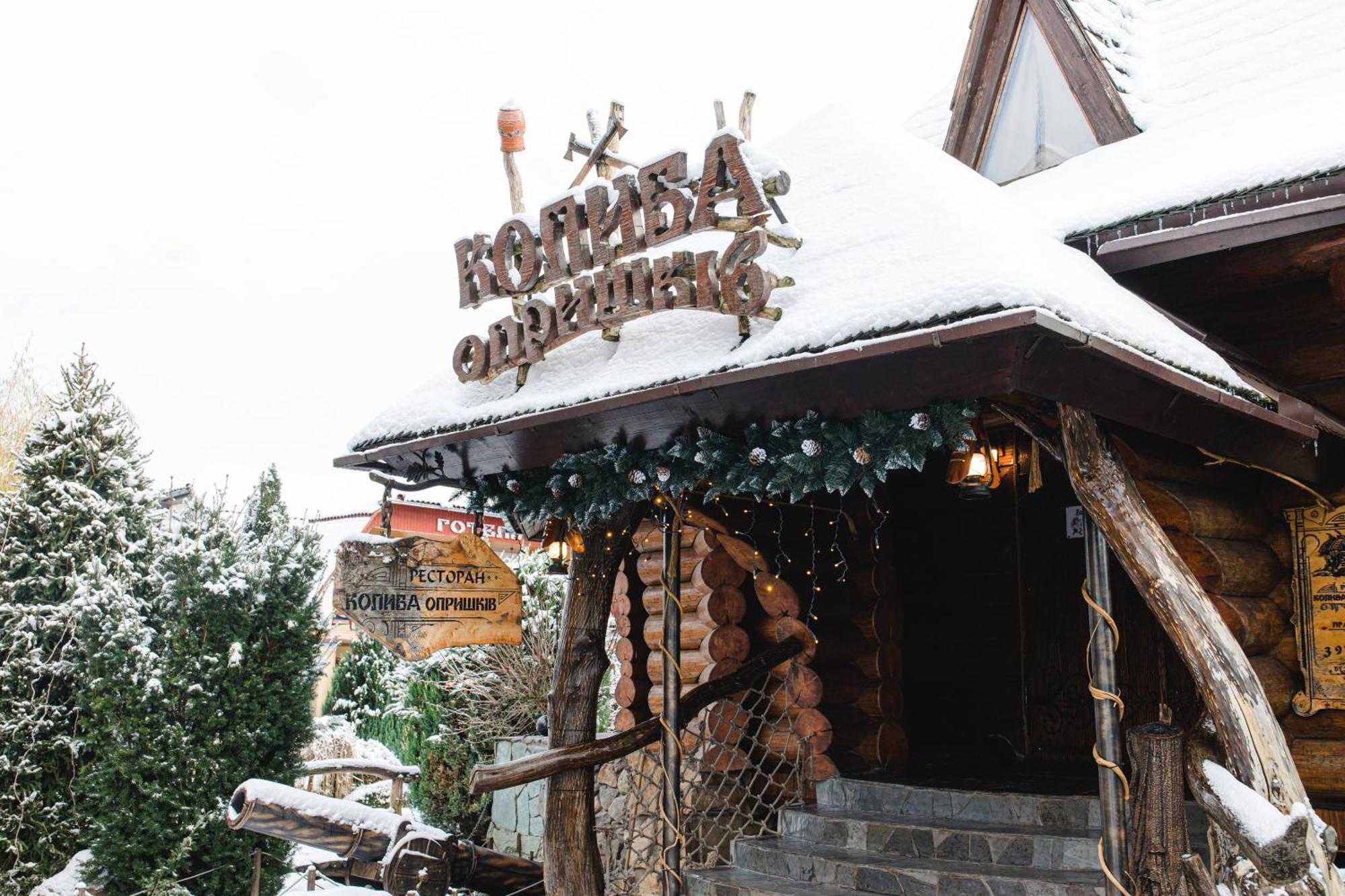 Kolyba Opryshkiv Hotel Nizhneye Selishche ภายนอก รูปภาพ