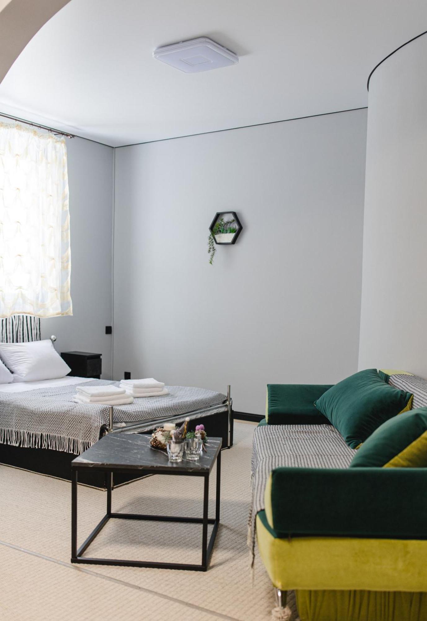 Kolyba Opryshkiv Hotel Nizhneye Selishche ภายนอก รูปภาพ
