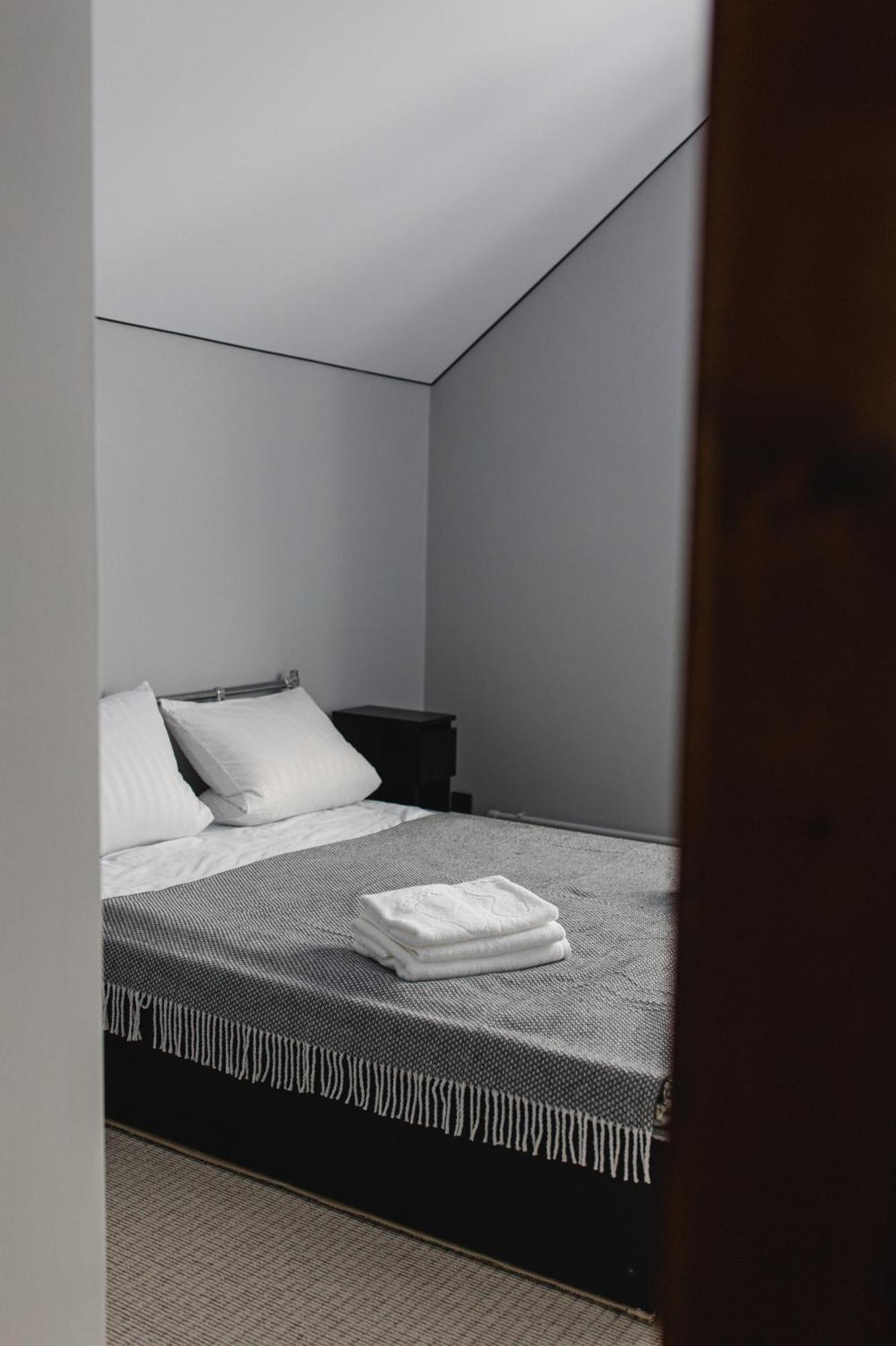 Kolyba Opryshkiv Hotel Nizhneye Selishche ภายนอก รูปภาพ