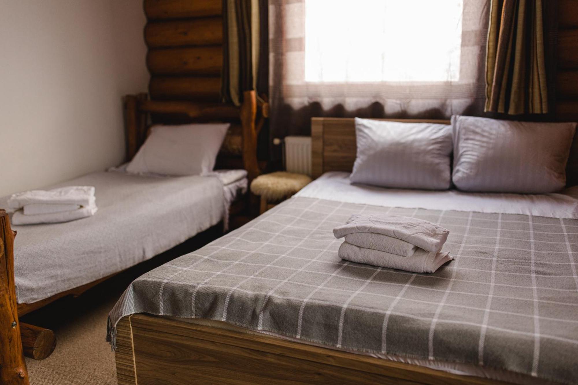 Kolyba Opryshkiv Hotel Nizhneye Selishche ห้อง รูปภาพ